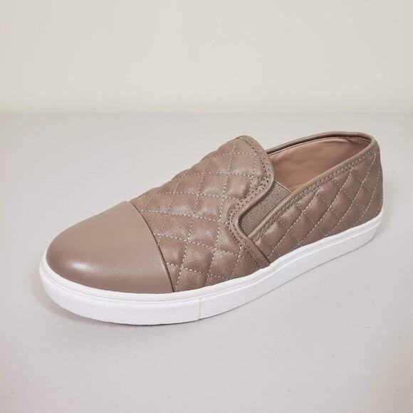 Steve Madden Zaander Quilted Slip On Sneakers Tan Leather Womens Size 9.5 - Picture 2 of 11